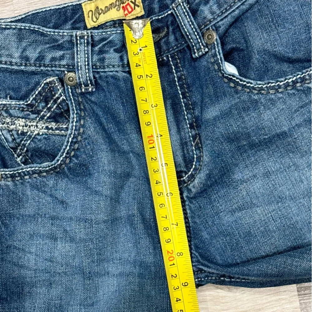Wrangler questions leave